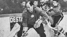 Zomrel legendárny slovenský hokejista. Bol autorom novinky, ktorá zmenila hokej