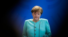 Merkelová napriek volebným stratám obhajovala svoju migračnú politiku