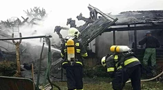 V Poľsku vypukol požiar miestnosti na únikovú hru. Vyžiadal si päť mladých obetí