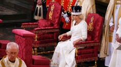 Kamila nebola v britskej spoločnosti populárna. Dnes je z nej kráľovná