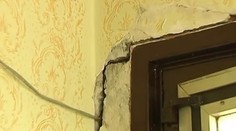V Albánsku sa triasla zem. Popraskali aj budovy