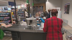 Po vyše roku ožíva takmer zabudnutá téma. Poslanci chcú opäť zatvárať obchody v nedeľu