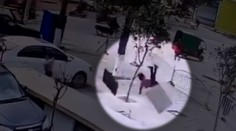 Nebezpečná hra: Chlapec hodil petardu do kanála a vyletel tri metre do vzduchu