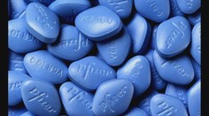 Potrebuje ju takmer každý druhý päťdesiatnik. Modrá tabletka oslavuje jubileum