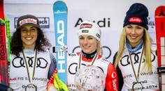 Podľa Brignoneovej zranenie Shiffrinovej neovplyvnilo výsledok Svetového pohára. Gutová-Behramiová berie tri glóbusy