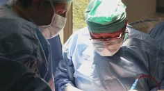 Raritná operácia už bola nevyhnutná. Mladíkovi (18) z Oravy hrozilo ochrnutie