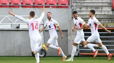 Žilina opäť inkasovala hneď v prvej minúte, v zápase so Sereďou nakoniec došlo k deľbe bodov