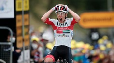 VIDEO: Víťazom 9. etapy TdF sa stal Pogačar, druhý finišoval Roglič a obliekol si žltý dres