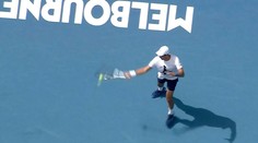 Djokovič trénoval za zatvorenými dverami, podľa zoznamu by mal byť nasadená jednotka