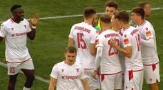 Primátor Trenčína nečakane vypenil na rozhodcu. Rozčúlila ho penalta v prospech Slovana  (+ video)