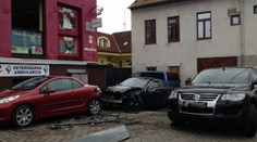 Blízko Bratislavy vybuchlo auto