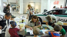 Ak by „papierovačky“ robili úradníci namiesto policajtov, štát by ušetril nemalé peniaze