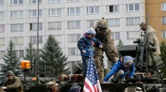 V Prahe si uctili americký konvoj koncertom. Vyjadrili tak podporu NATO