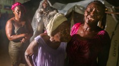 Po ničivom zemetrasení zasiahla Haiti tropická búrka. Hrozia záplavy a zosuvy pôdy