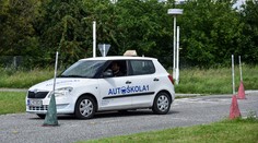 Pripravte sa na zdražovanie cien autoškôl. Poplatky sa môžu zvýšiť o takmer sto eur