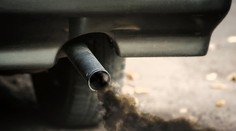 Francúzsko chce zaviesť poplatky pre autá za vstup do veľkomiest