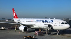 Tragédia počas letu z Istanbulu. Priamo na palube zomrel 11-ročný chlapec