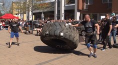 Najsilnejším silákom je dvojnásobný otecko z Levíc. A s hetrickom