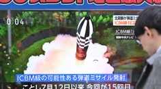 Raketa odpálená KĽDR mohla potenciálne zasiahnuť územie USA, upozorňuje Japonsko