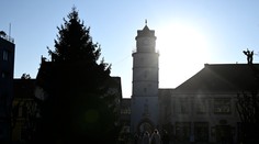 Samosprávy čelia vysokým zálohovým platbám, ZMOS žiada vládu o vysvetlenie