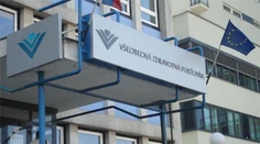Kontrolný úrad si posvieti na VšZP i nemocnice