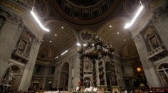 Katolíci si na Bielu sobotu pripomínajú mŕtveho Ježiša a jeho zmŕtvychvstanie