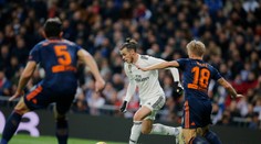 Barcelona si poradila s Villarrealom, Atletico má z Girony remízu