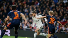 Barcelona si poradila s Villarrealom, Atletico má z Girony remízu