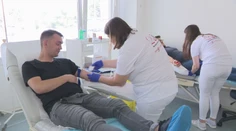 Transfúzna služba vyzýva nových darcov. Zásoby dvoch krvných skupín sú takmer vyčerpané