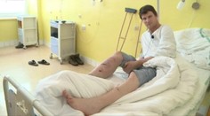 Vodičovi pod Tatrami v rukách explodovalo koleso. Skončil v nemocnici