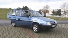 Autá, ktoré boli vyrobené pred 30 rokmi, si môžu motoristi tento rok prihlásiť na veteránske značky