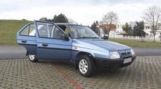 Autá, ktoré boli vyrobené pred 30 rokmi, si môžu motoristi tento rok prihlásiť na veteránske značky
