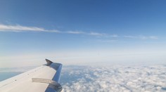 Dráma v lietadle smerom do Krakova. Pasažierka zomrela počas letu