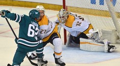 Druhý zápas medzi Nashvillom a San José v Prahe mal rovnakého víťaza. Hviezdou sa stal Niederreiter