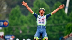 VIDEO: Sagan skončil v 3. etape Giro d'Italia na pódiu, prekvapivým víťazom je Van Der Hoorn