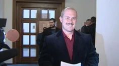 Kotleba prehovoril. Sporné noviny sa mu páčia