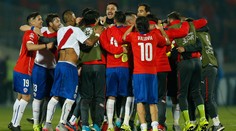 Domáce Čile je prvý finalista Copa America