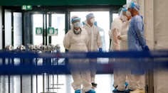 Zdravotníci čoskoro uvidia na výplatných páskach mimoriadne odmeny