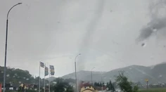 VIDEO: Počasie poriadne vyčíňa. V Česku sa objavilo tornádo