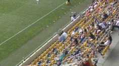 Na šport a kultúru sa možno opäť vrátia masy divákov. Priepustkou by mal byť covid pas