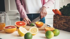 Zubári vybrali šesť najškodlivejších potravín a nápojov, ktoré ničia ústnu hygienu a kvalitu zubov