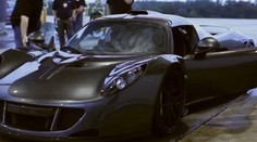 Najrýchlejšie na svete. Auto jazdí 435,31 km za hodinu