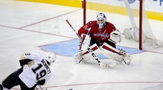 Penguins prestrihli Washingtonu víťaznú šnúru, skvelý Fleury