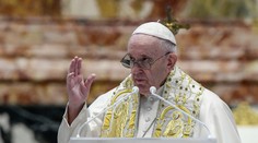 Pápež sa modlil za chorých a obyvateľov domovov sociálnych služieb