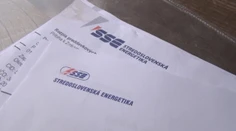Zaplatiť alebo počkať? Situácia okolo preddavkov za elektrinu sa zamotáva