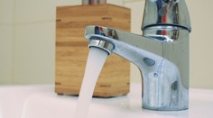 Trend zdražovania sa nevyhol ani vodnému a stočnému. Tu sú priemerné ročné navýšenia