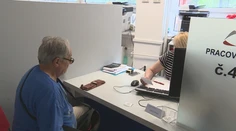 Poisťovne splátky neodpustia. Ak nezaplatíte, zmluva vám zanikne