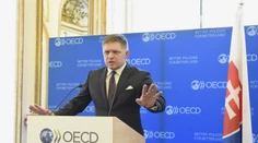 Premiér Fico v Paríži hovoril o úspechoch Slovenska v boji proti korupcii