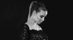 Nela zverejnila nádherné tehotenské fotky. Pôrod je už na spadnutie