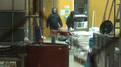 V závode na výrobu margarínov unikal čpavok, 10 ľudí evakuovali